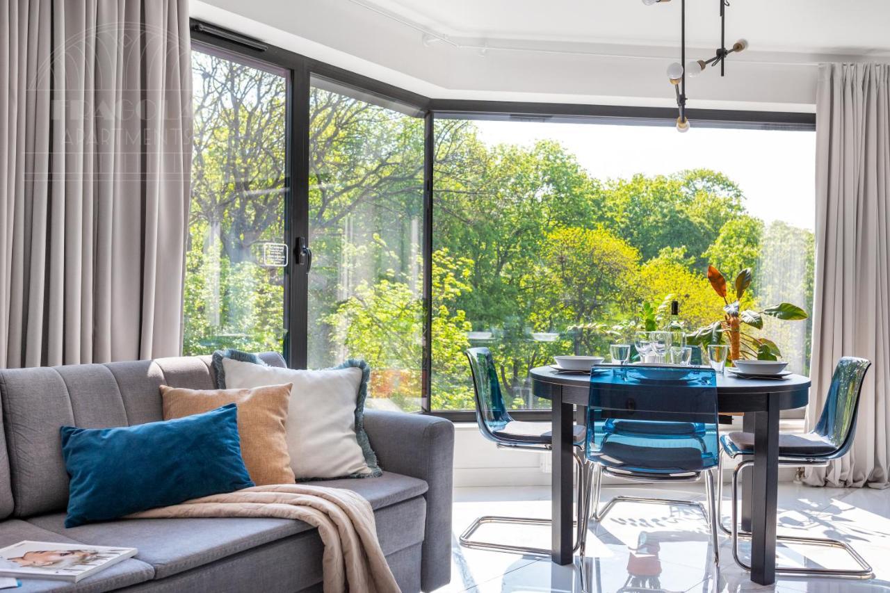Modern View Of Planty Park Appartement Krakau Buitenkant foto