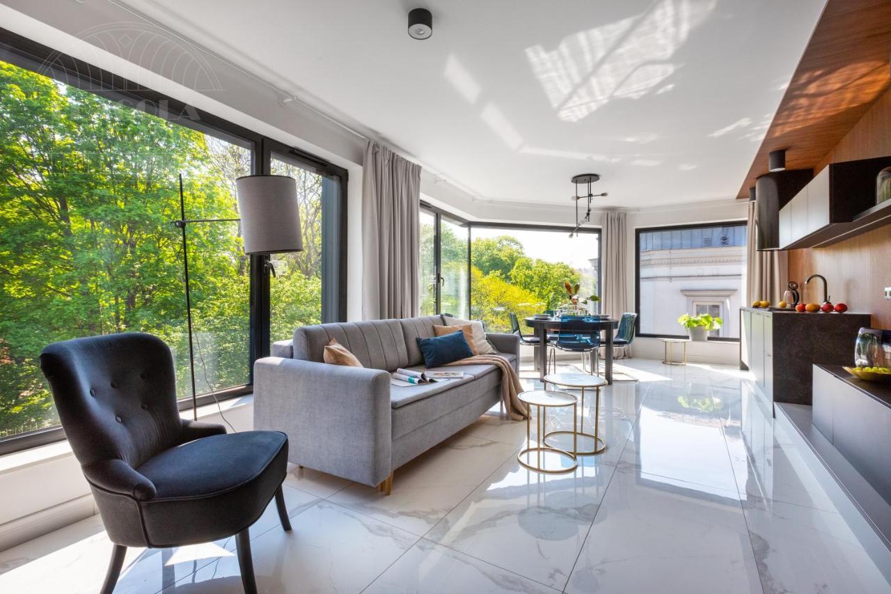 Modern View Of Planty Park Appartement Krakau Buitenkant foto