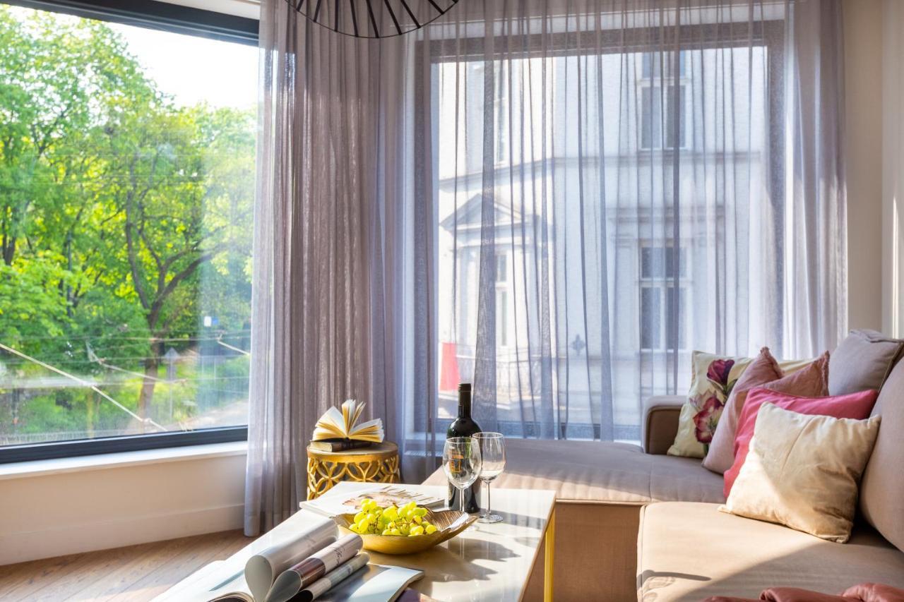 Modern View Of Planty Park Appartement Krakau Buitenkant foto