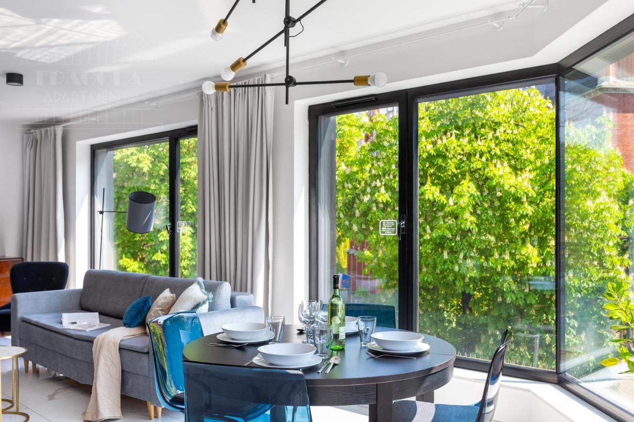 Modern View Of Planty Park Appartement Krakau Buitenkant foto