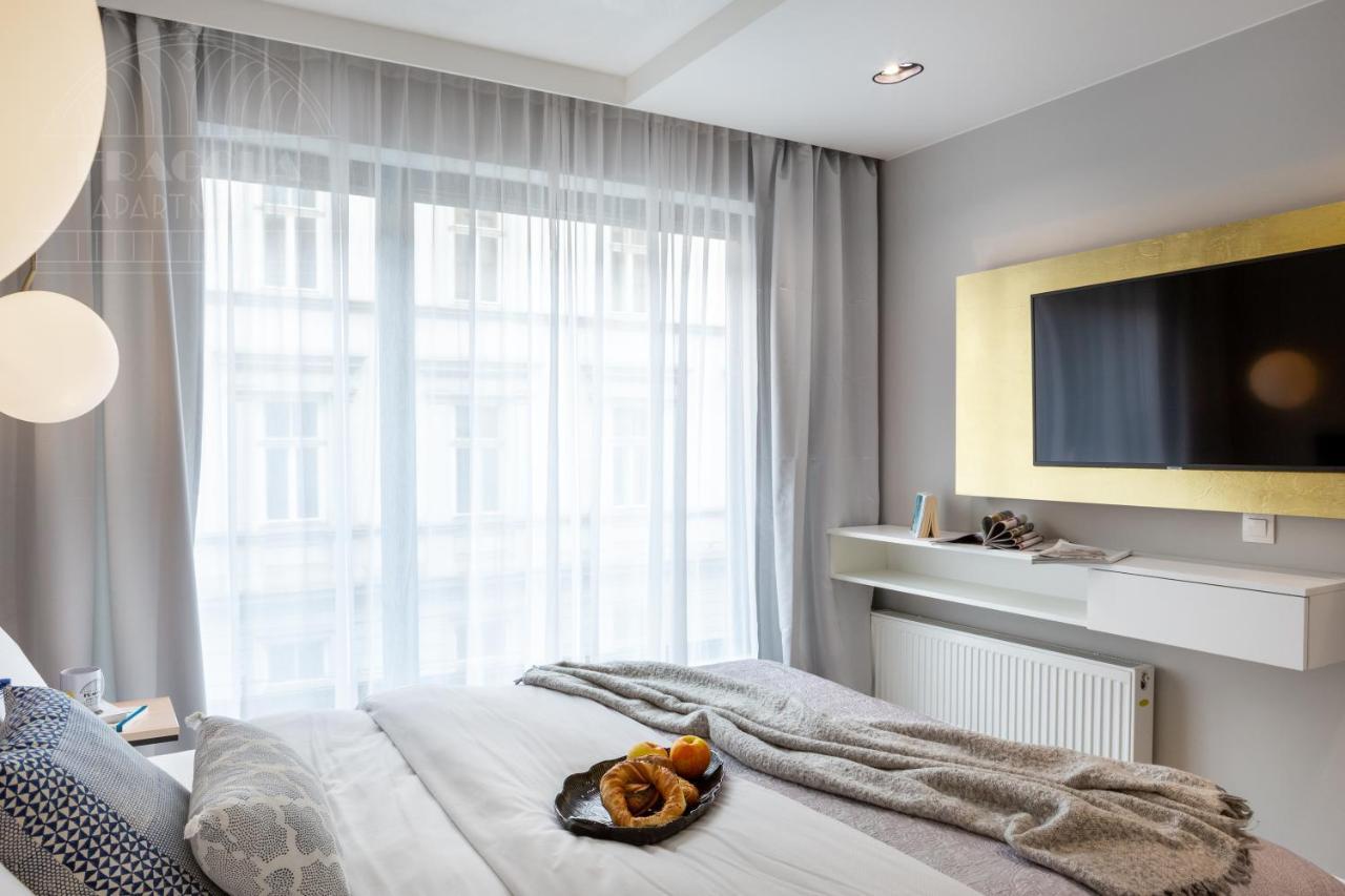 Modern View Of Planty Park Appartement Krakau Buitenkant foto