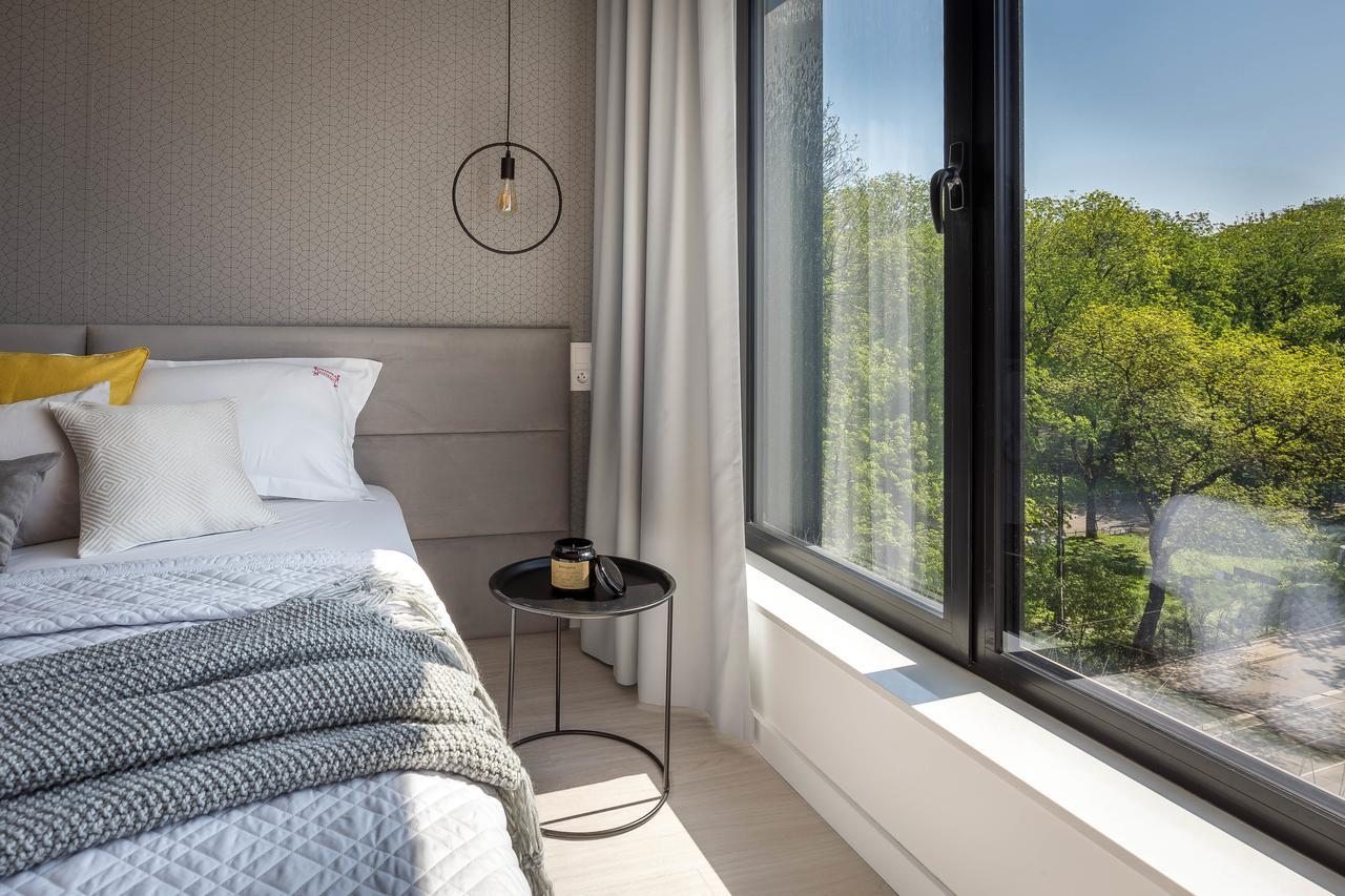 Modern View Of Planty Park Appartement Krakau Buitenkant foto