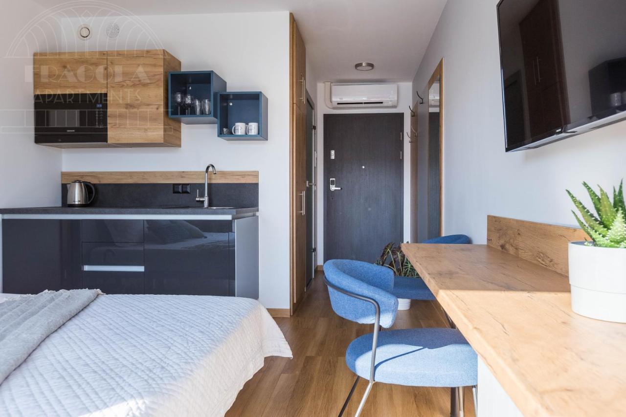 Modern View Of Planty Park Appartement Krakau Buitenkant foto